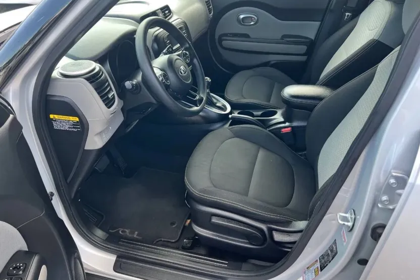 2016 Kia Soul Exclaim photo 1
