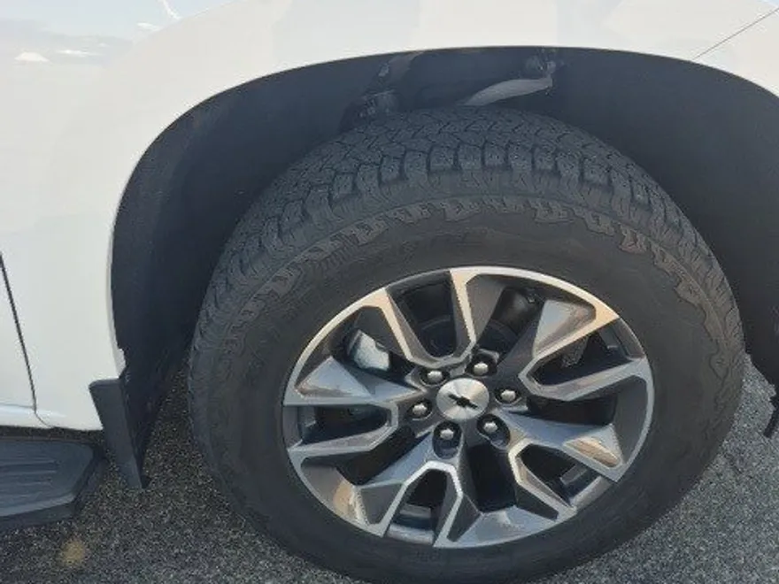 2021 Chevrolet Silverado 1500 RST photo 1