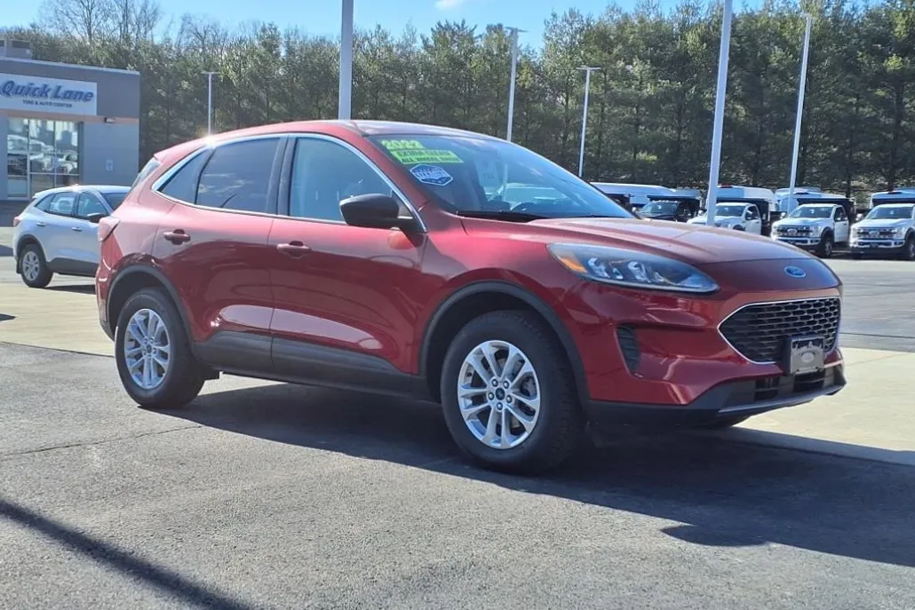 2022 Ford Escape SE photo 1