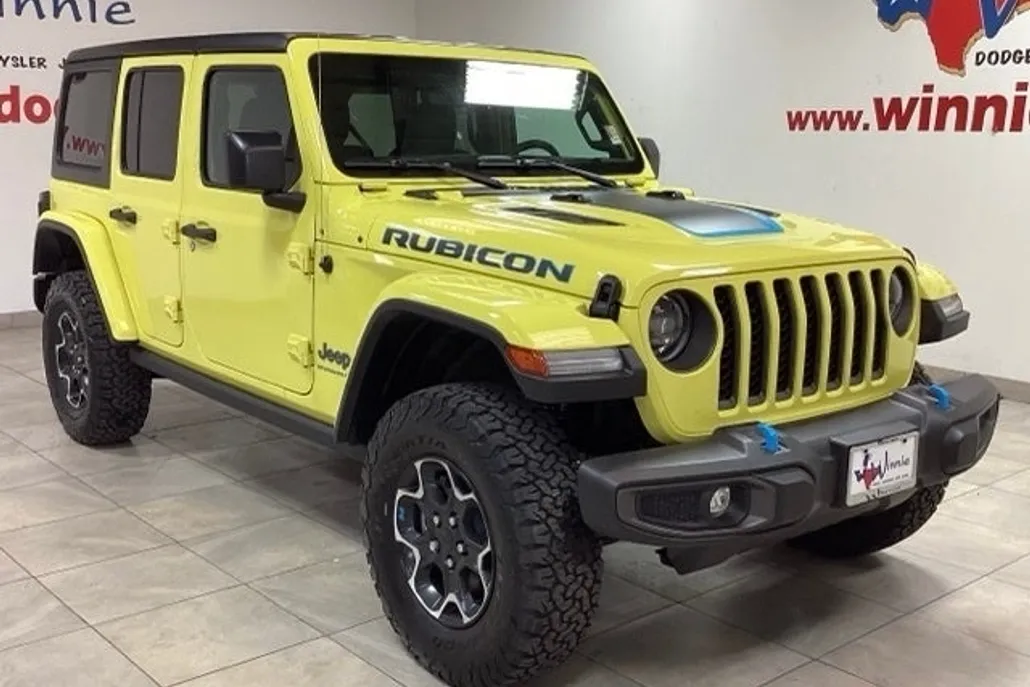 2023 Jeep Wrangler Rubicon 4xe photo 1