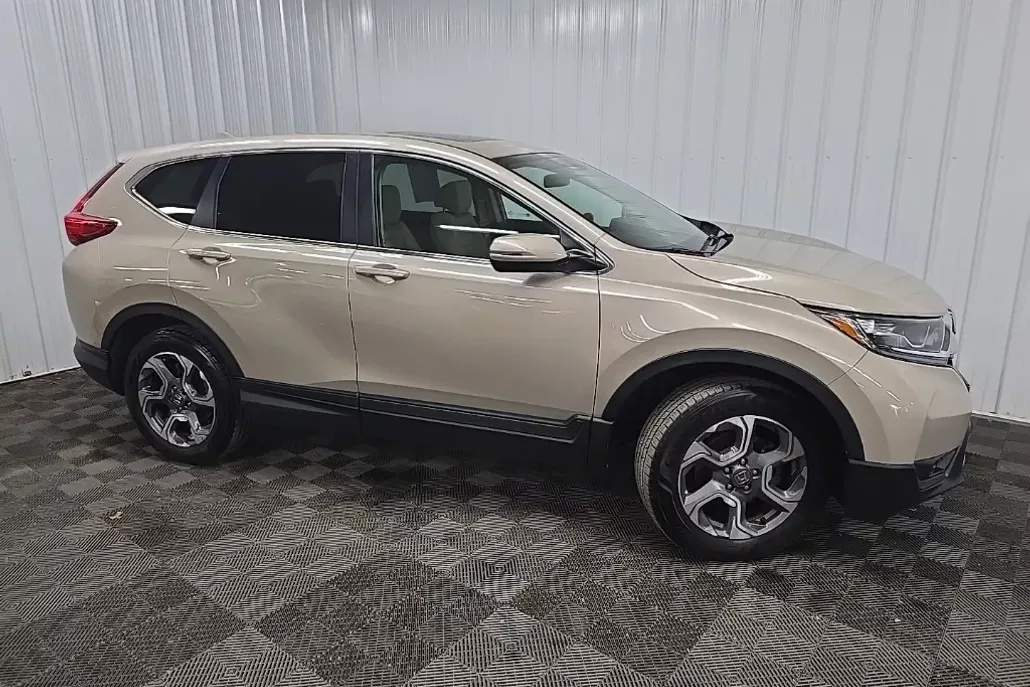 2017 Honda CR-V EX photo 1