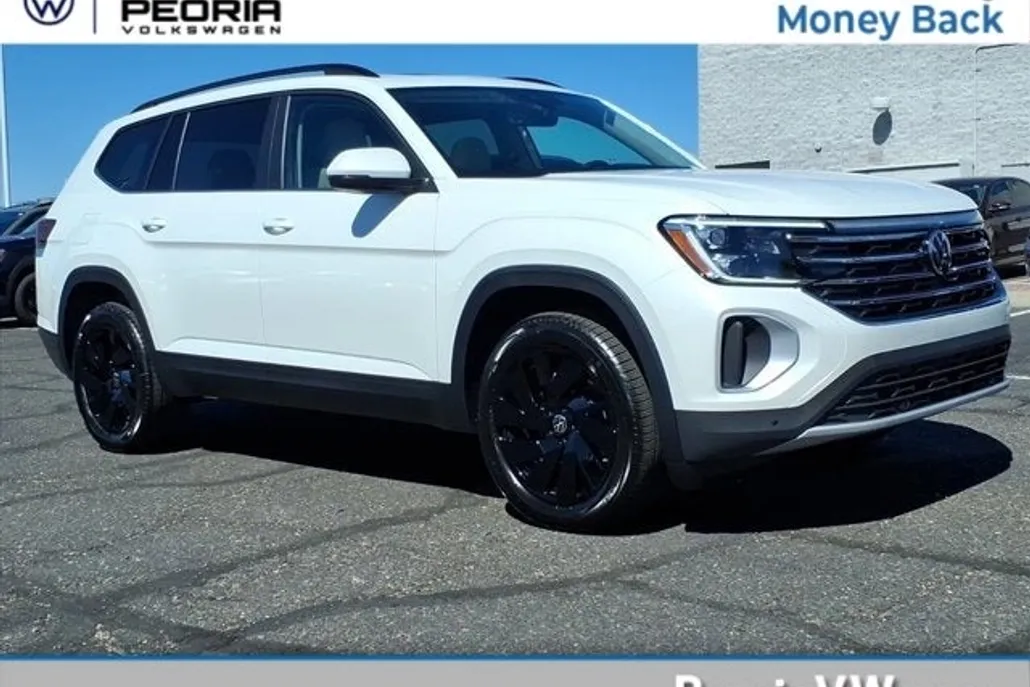 2026 Volkswagen Atlas SE Technology photo 1