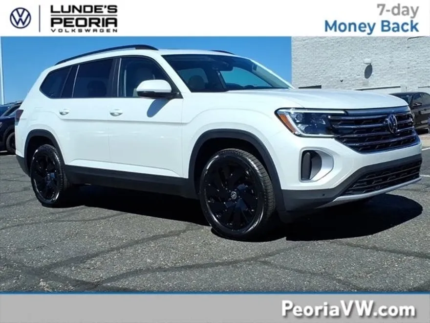 2026 Volkswagen Atlas SE Technology photo 1