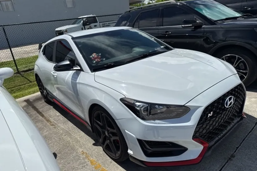 2020 Hyundai Veloster N photo 1
