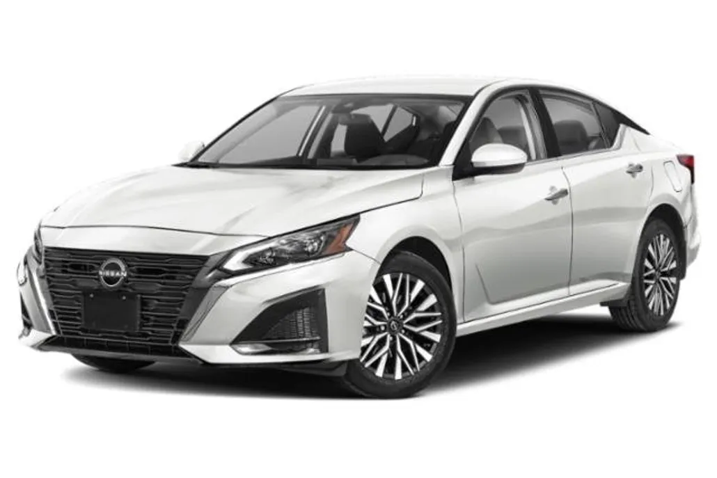 2025 Nissan Altima SV photo 1