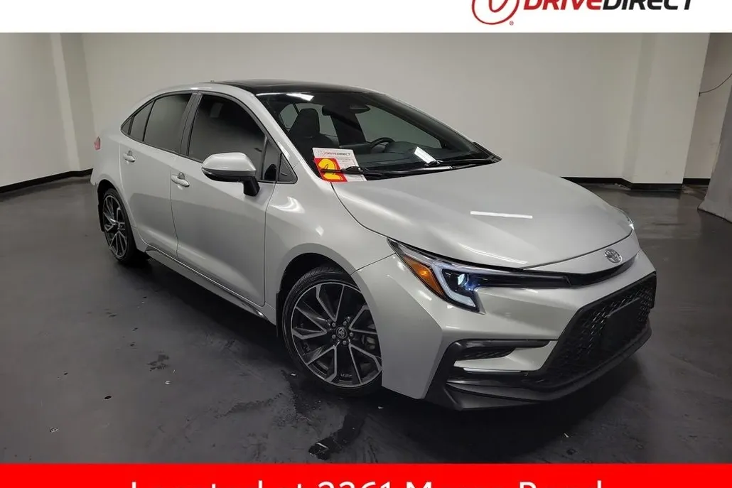 2023 Toyota Corolla SE photo 1