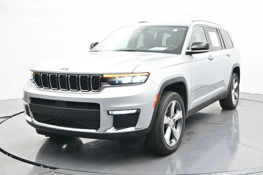 2021 Jeep Grand Cherokee Limited photo 1