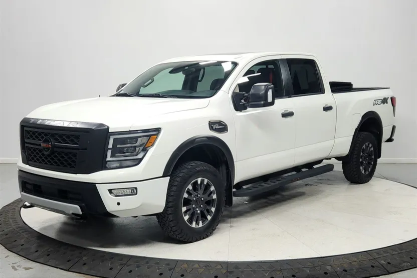 2021 Nissan Titan PRO-4X photo 1