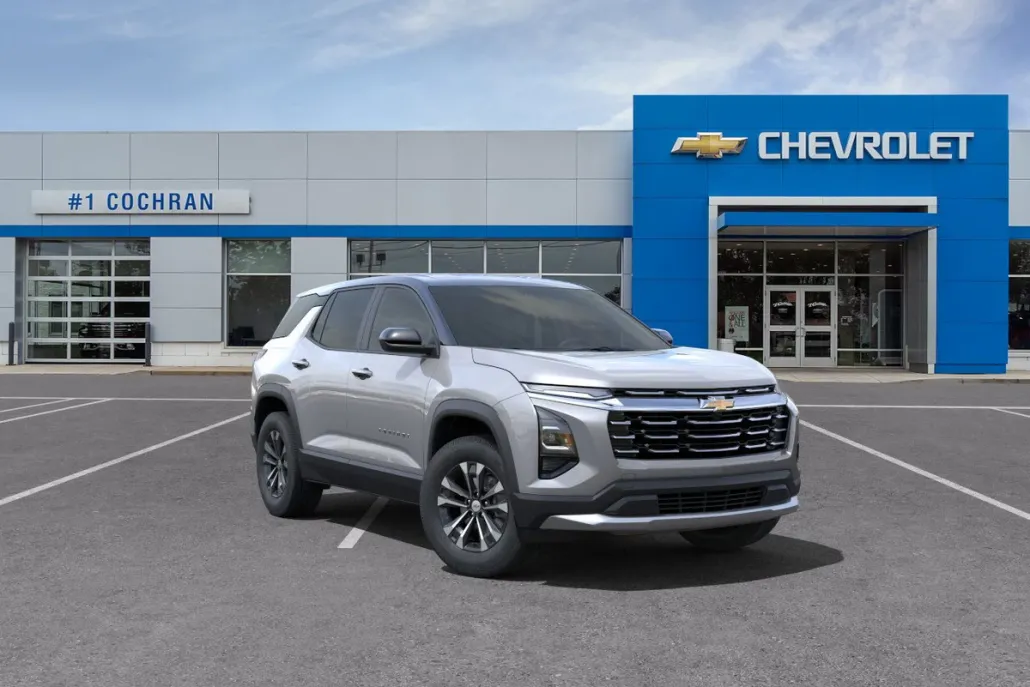 2026 Chevrolet Equinox LT photo 1