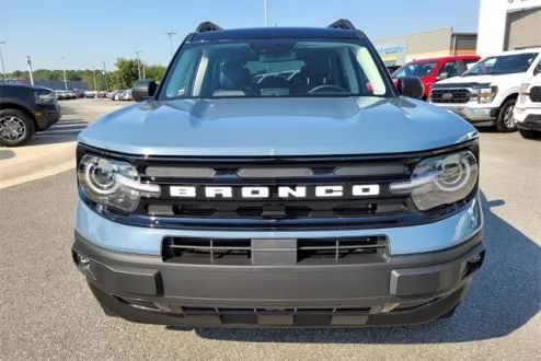 2024 Ford Bronco Sport Outer Banks photo 2