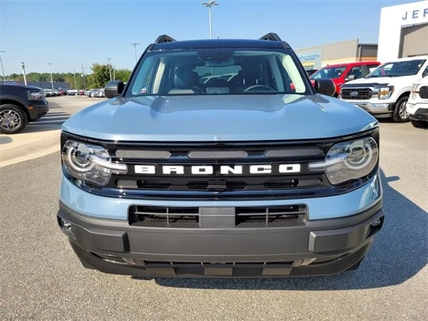 2024 Ford Bronco Sport Outer Banks photo 2