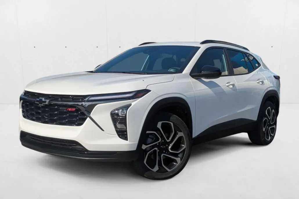 2025 Chevrolet Trax photo 1