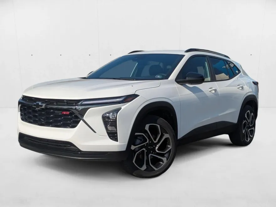 2025 Chevrolet Trax photo 1
