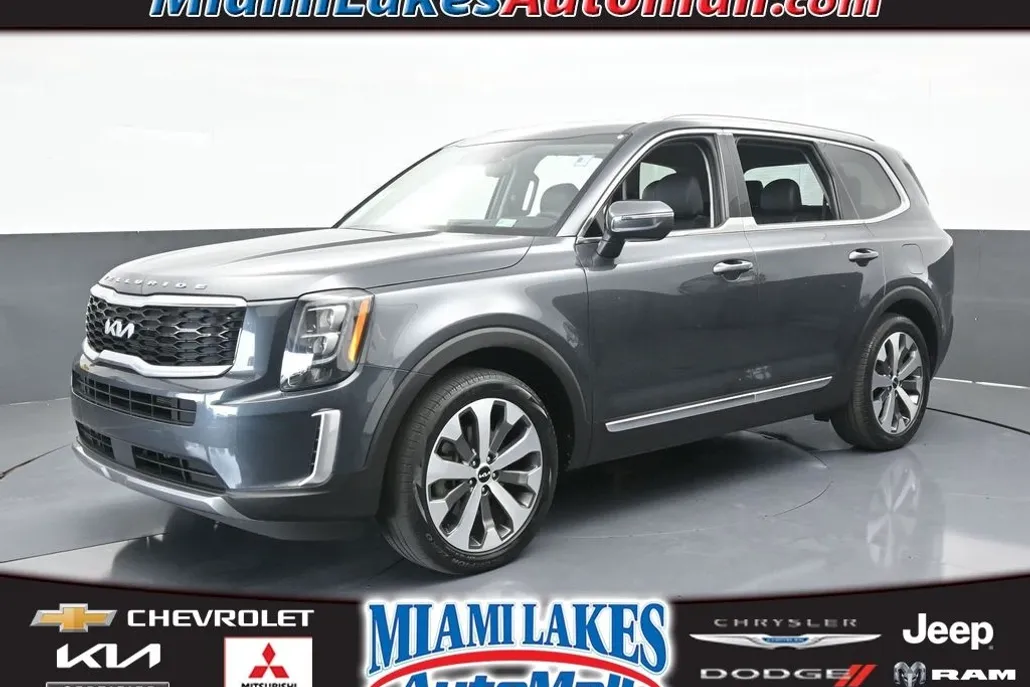 2022 Kia Telluride EX photo 1