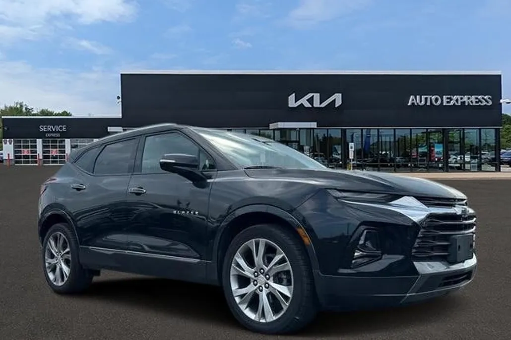 2022 Chevrolet Blazer Premier photo 1