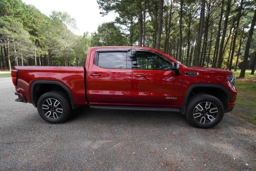 2025 Gmc Sierra 1500 AT4 photo 1