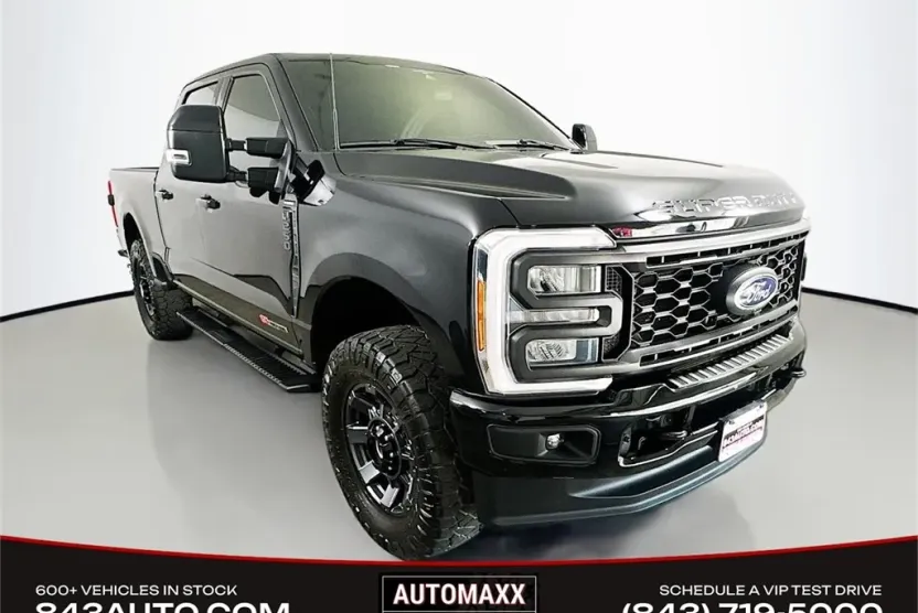 2023 Ford F-250 Lariat photo 1