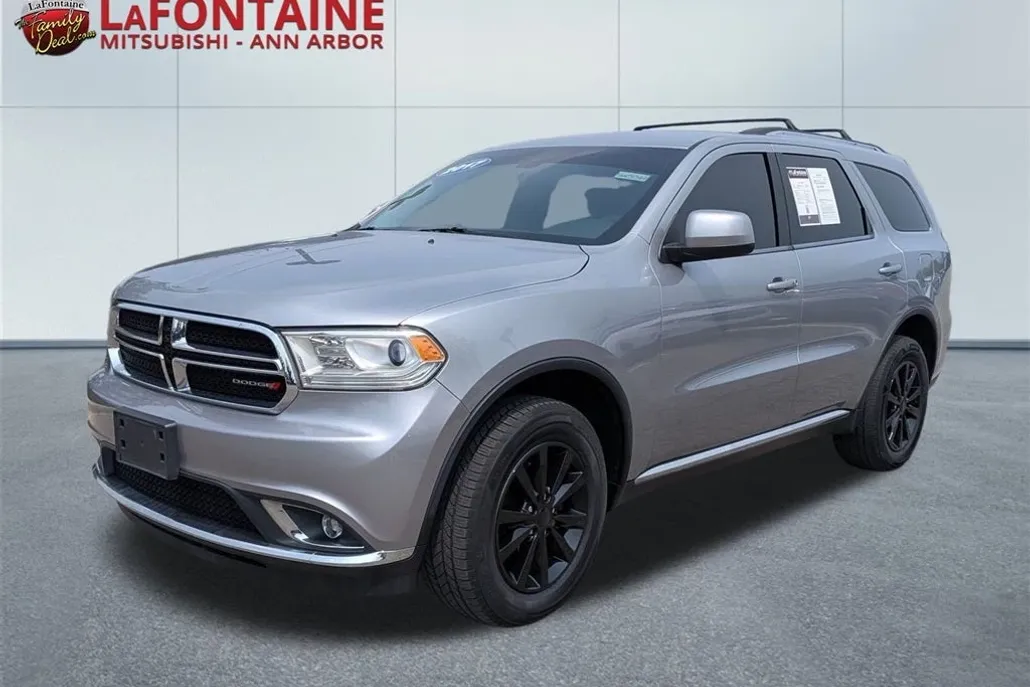 2017 Dodge Durango SXT photo 1