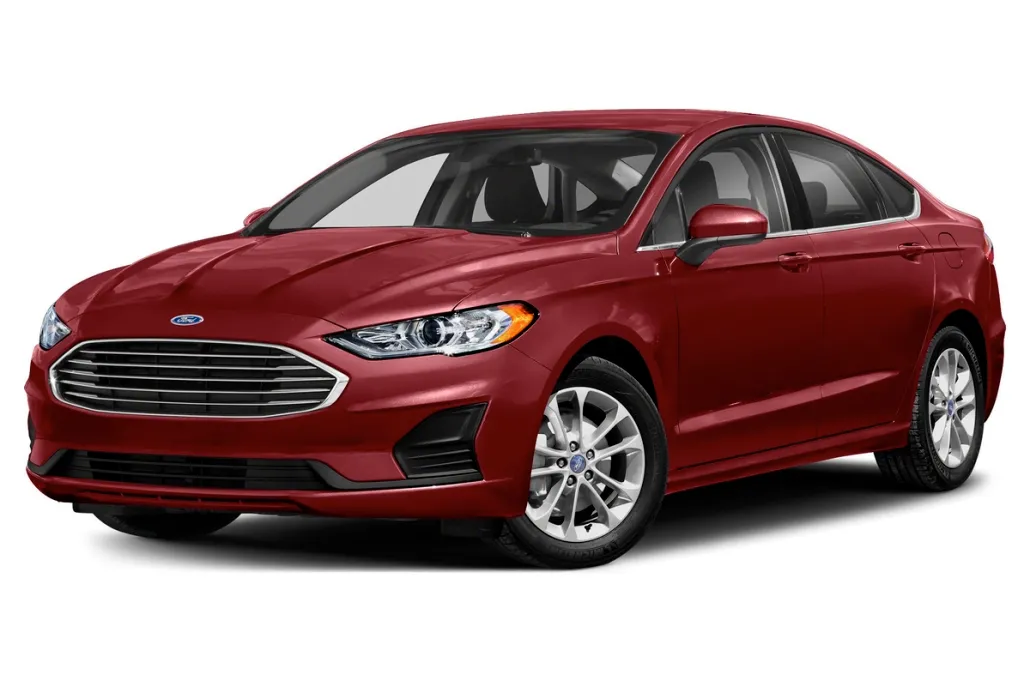2019 Ford Fusion S photo 1