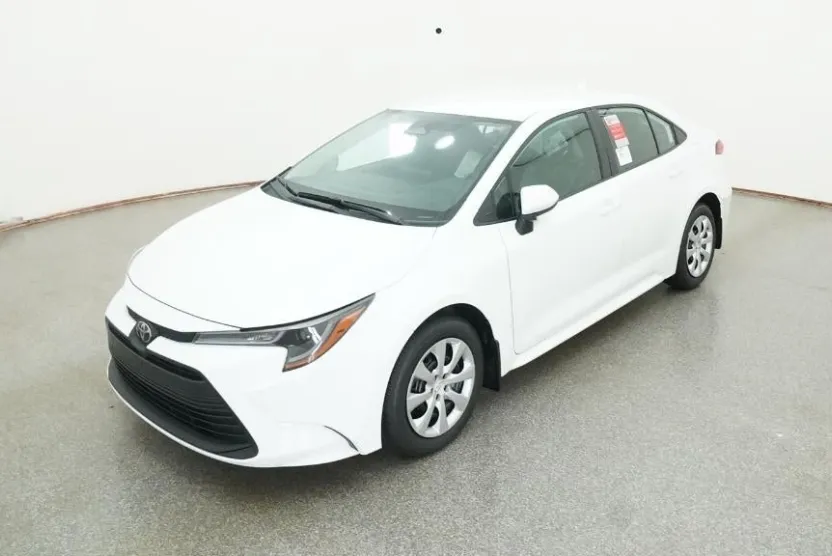 2025 Toyota Corolla LE photo 1