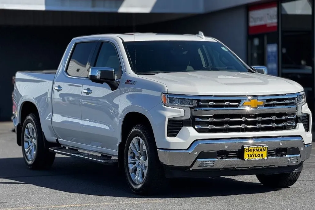 2025 Chevrolet Silverado 1500 LTZ photo 1