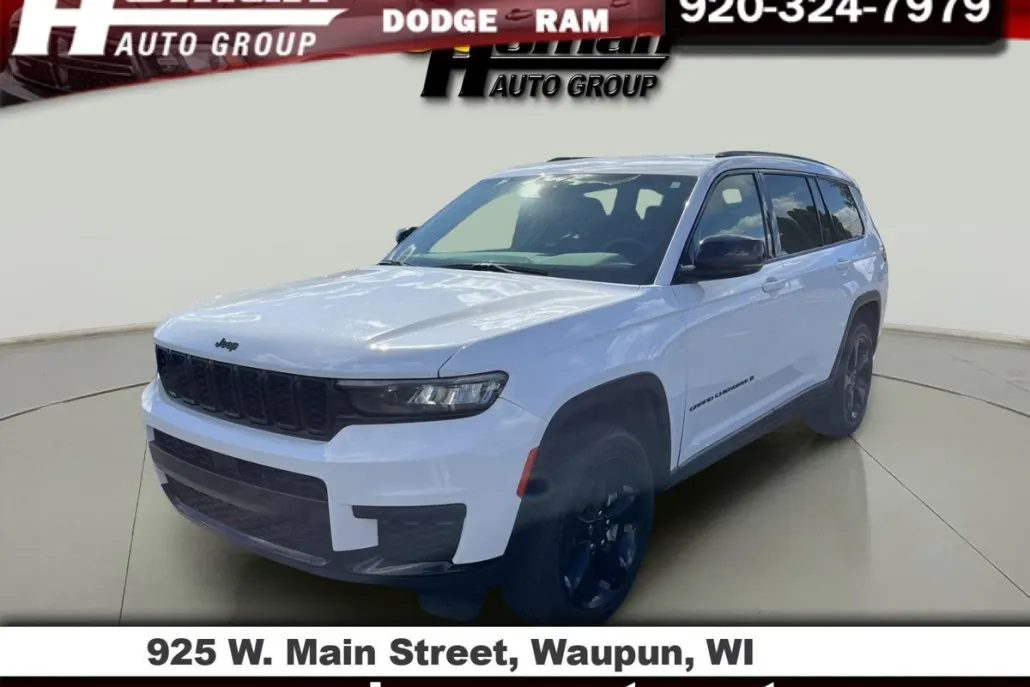 2023 Jeep Grand Cherokee Altitude photo 1