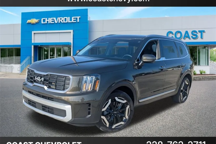 2024 Kia Telluride S photo 1