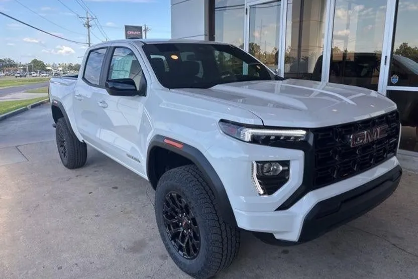 2026 Gmc Canyon Elevation photo 1