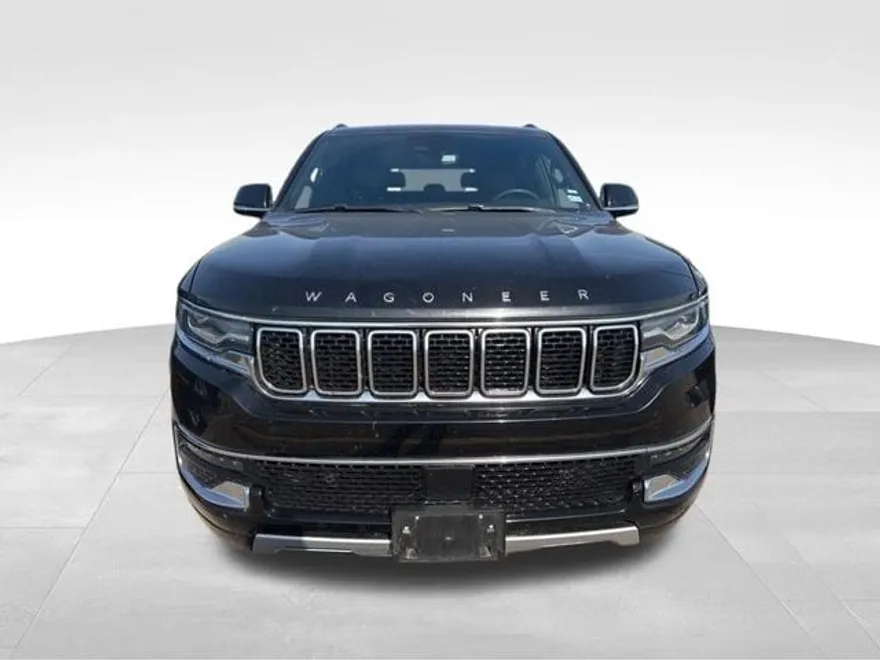 2023 Jeep Wagoneer L Series II photo 1