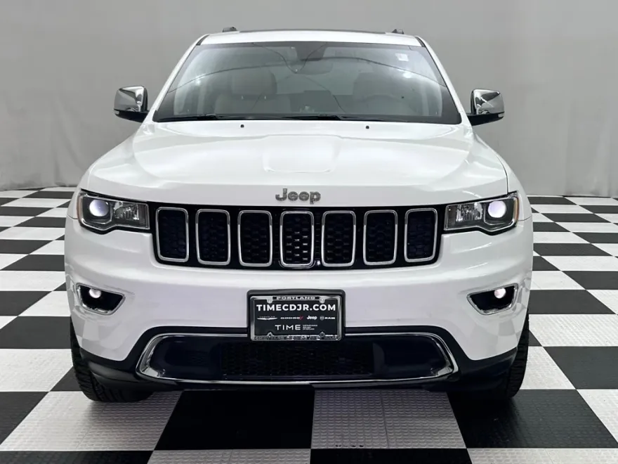 2018 Jeep Grand Cherokee Limited photo 1