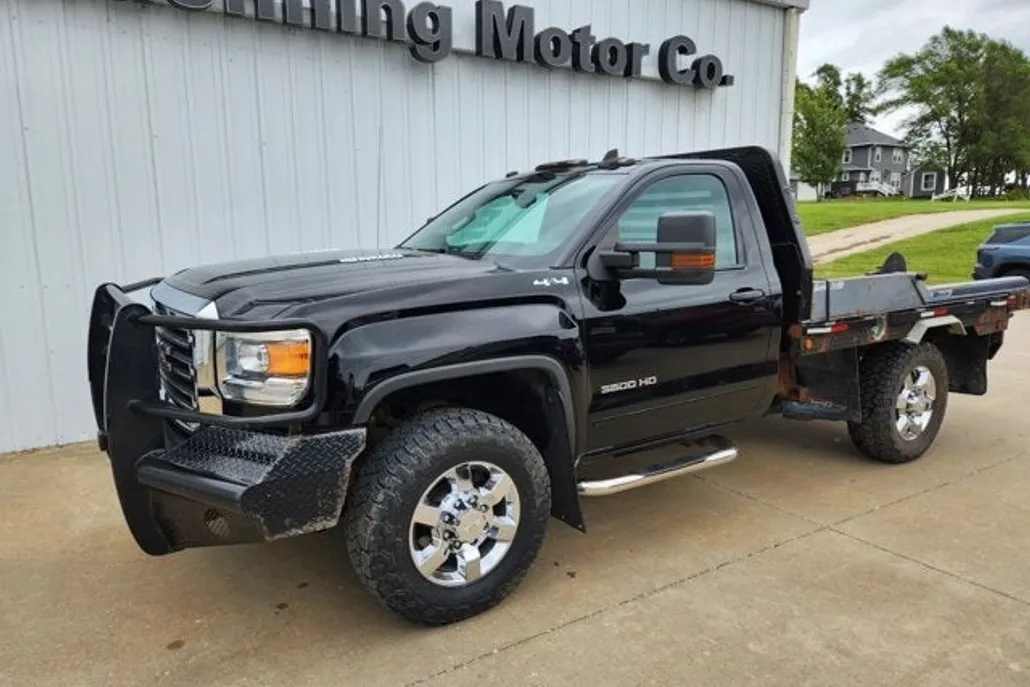 2015 Gmc Sierra SLE photo 1