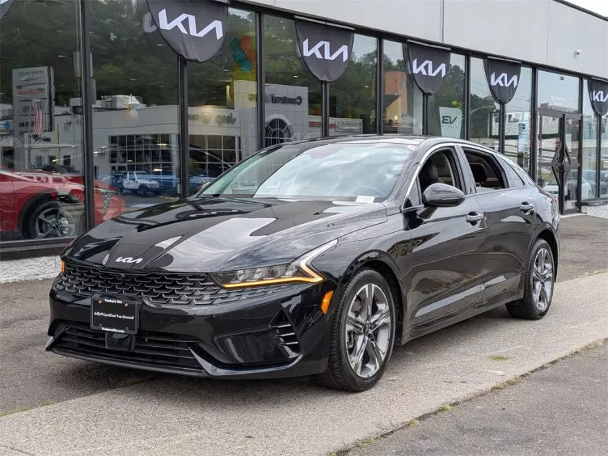 2023 Kia K5 EX photo 1
