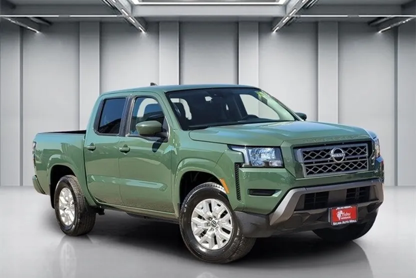 2022 Nissan Frontier SV photo 1