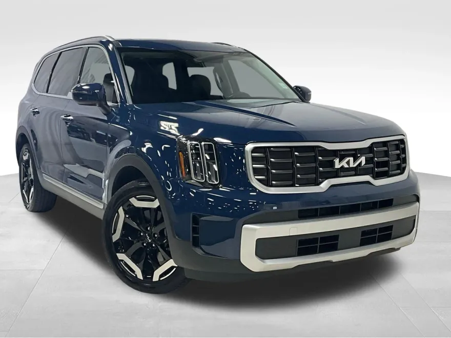 2024 Kia Telluride S photo 1