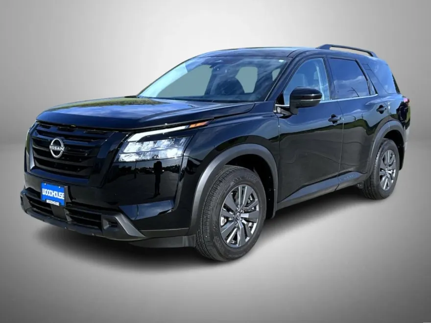 2024 Nissan Pathfinder SV photo 1
