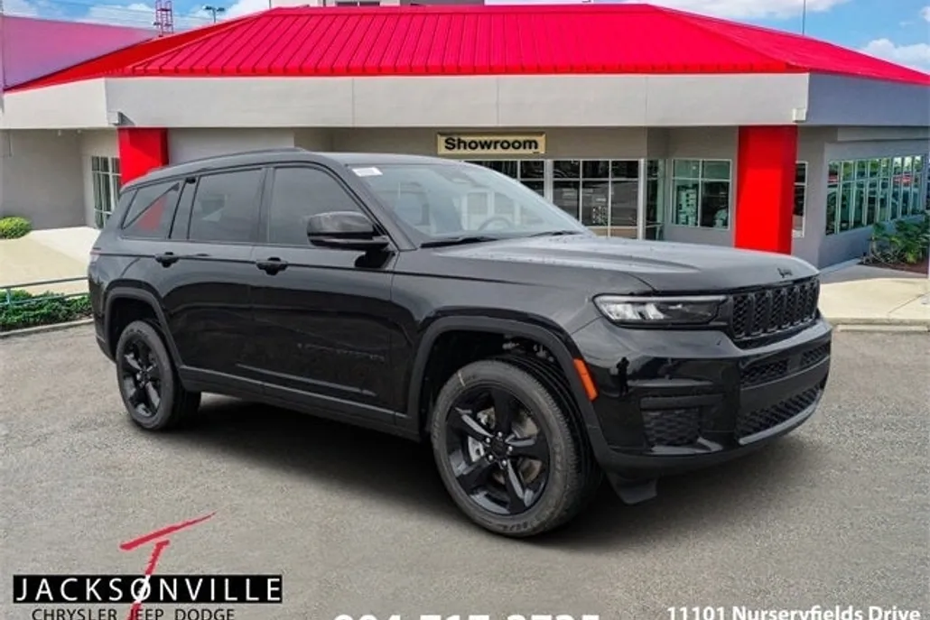 2025 Jeep Grand Cherokee Limited photo 1