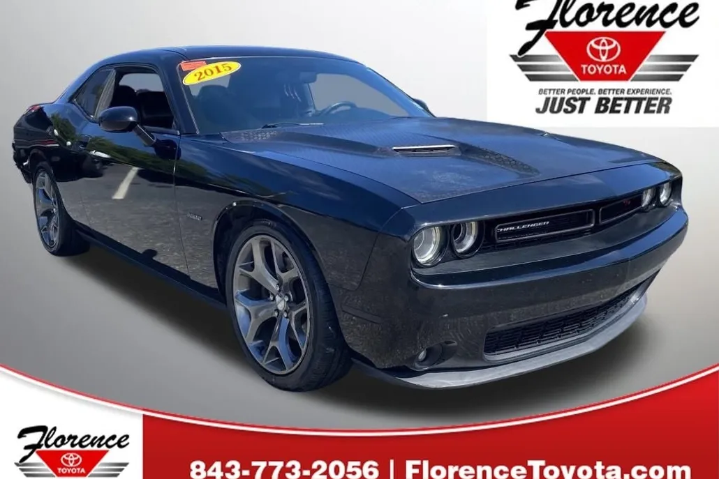 2015 Dodge Challenger R/T photo 1