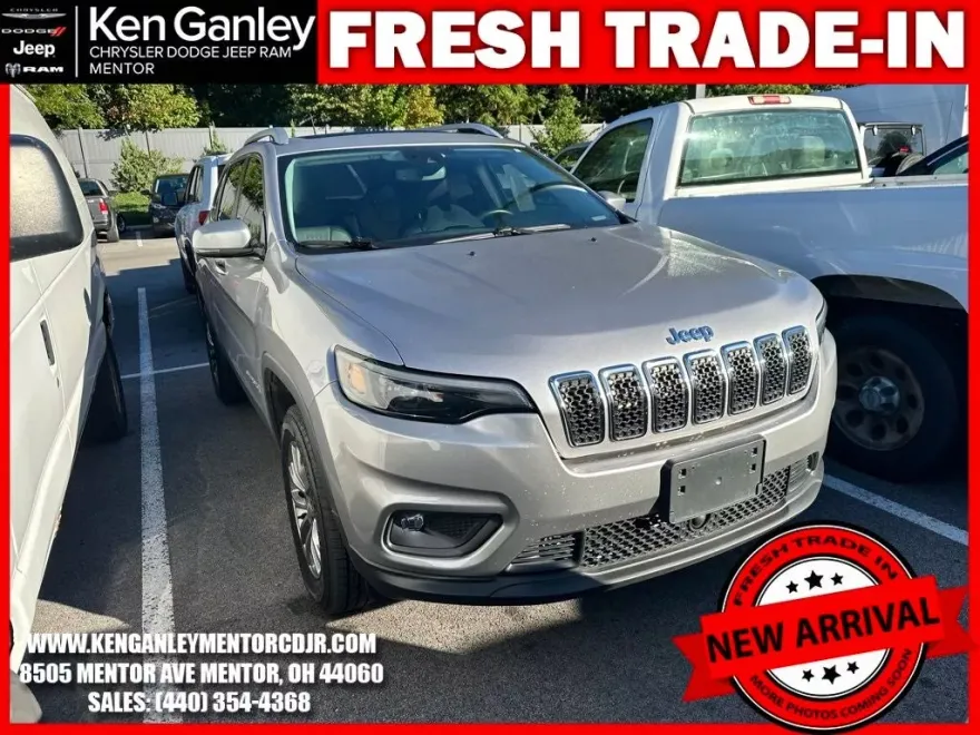 2021 Jeep Cherokee Latitude Lux photo 1