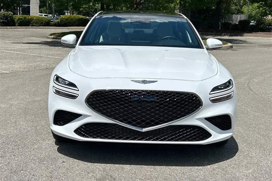 2025 Genesis G70 3.3T Sport Advanced photo 1