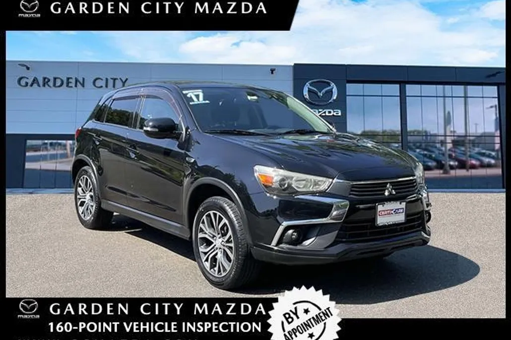 2017 Mitsubishi Outlander Sport ES photo 1