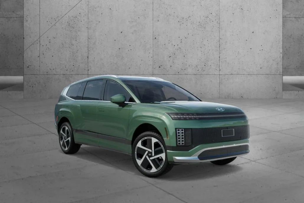 2026 Hyundai Ioniq photo 1