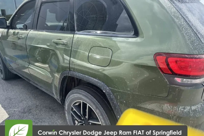 2019 Jeep Grand Cherokee Trailhawk photo 1