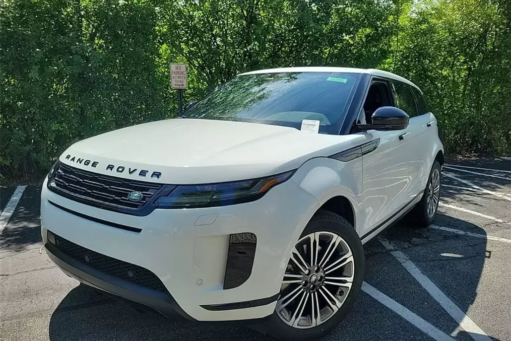 2024 Land Rover Range Rover Evoque S photo 1