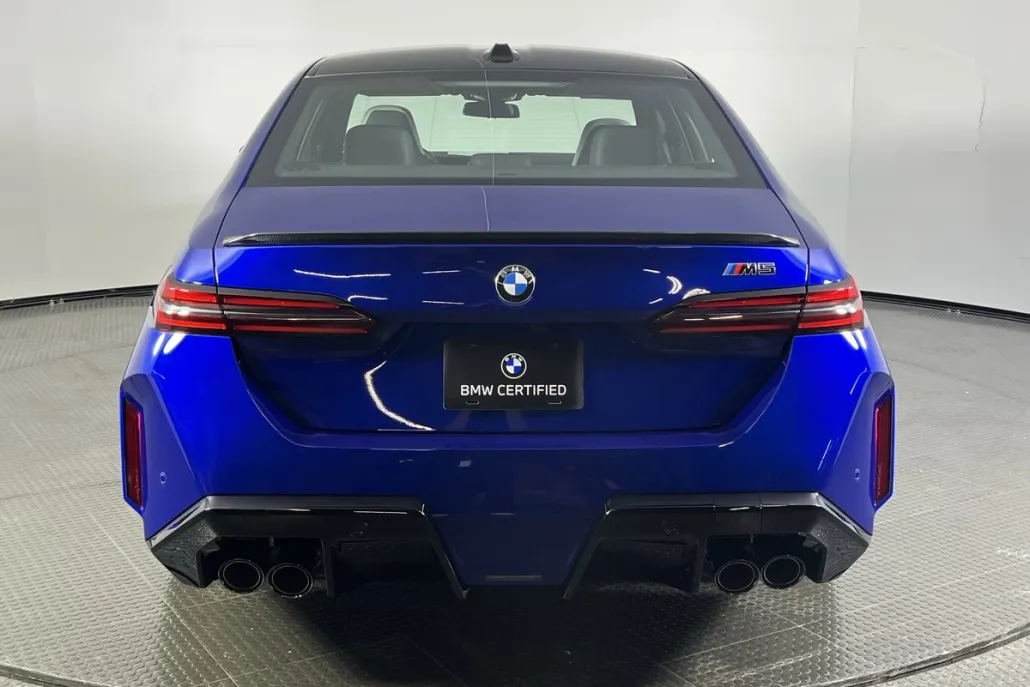 2025 Bmw M5 5 photo 1
