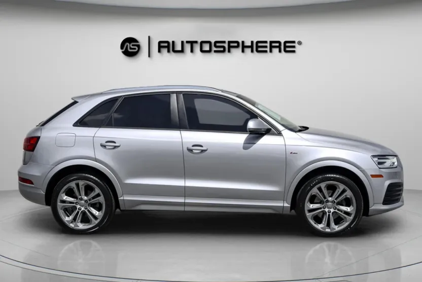 2018 Audi Q3 Premium photo 1