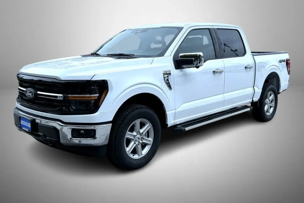 2025 Ford F-150 XLT photo 1