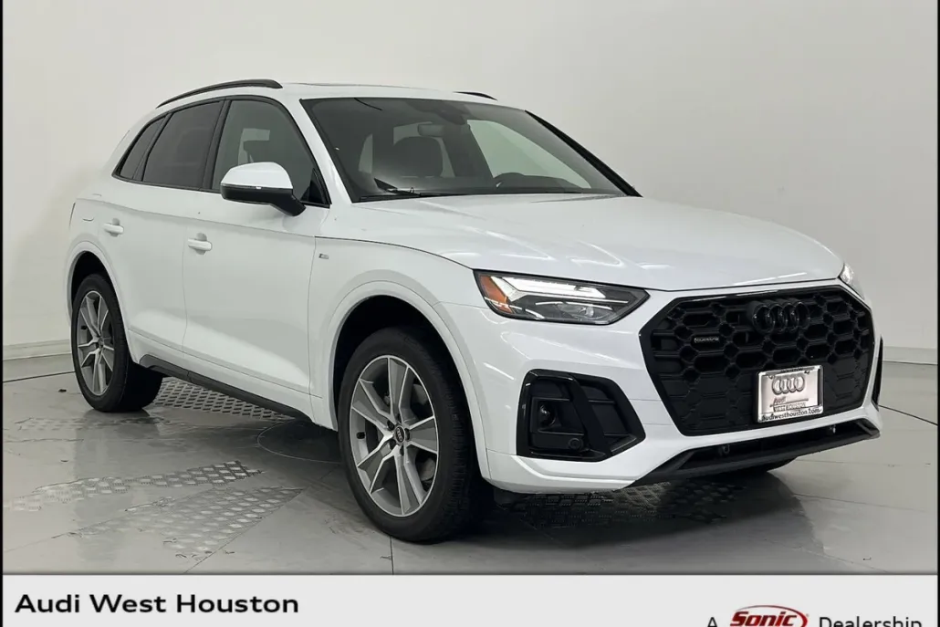 2025 Audi Q5 S line Premium photo 1