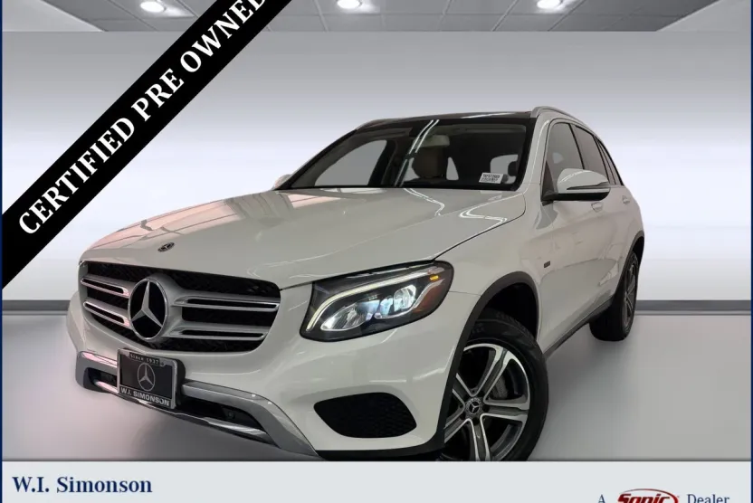 2019 Mercedes Benz GLC 350e photo 1
