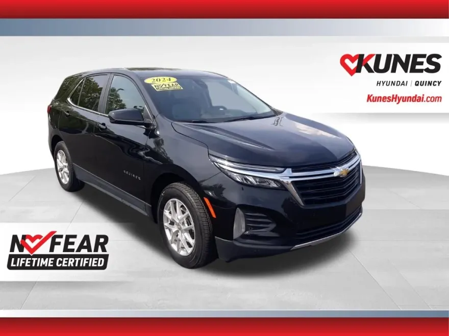 2024 Chevrolet Equinox LT photo 1
