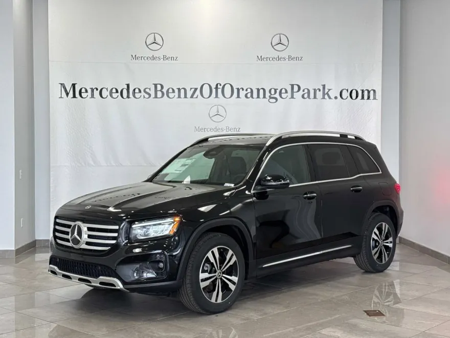 2025 Mercedes Benz GLB 250 photo 1